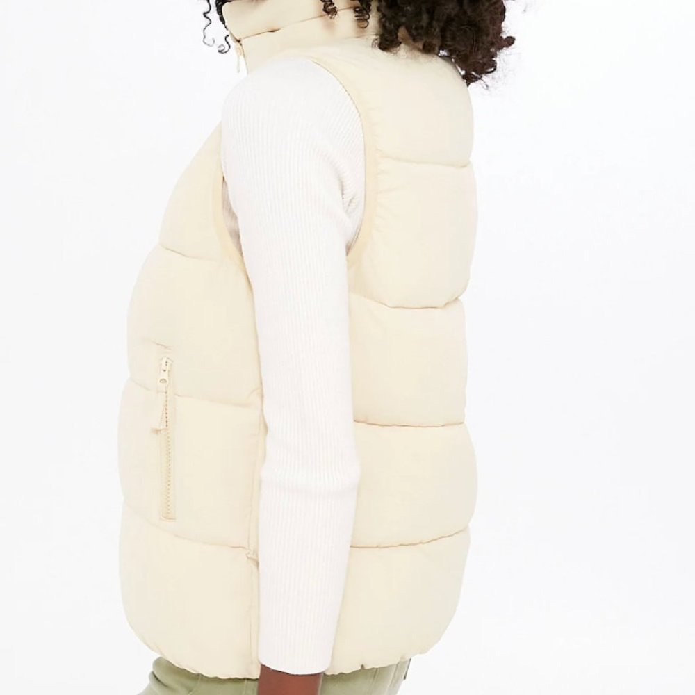 NEW Pomander Place Asher Vest Women's Cream SMALL